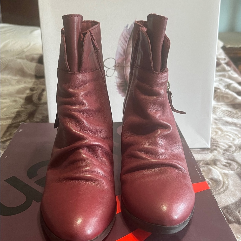 Bueno Colbie Plum Footwear